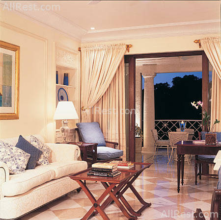 Sandy Lane 6